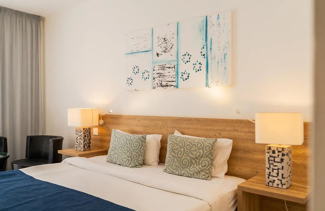 Casuarina Resort And Spa-1
